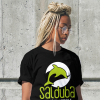 Moda urbana sostenible para mujer con diseños exclusivos en Salduba Design